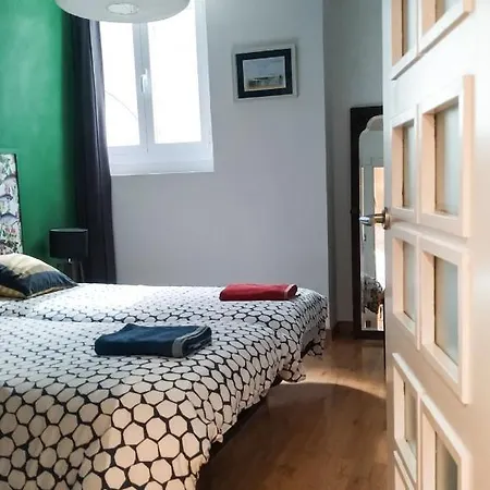 Apartment At Compania 100 M2 2 Wc *