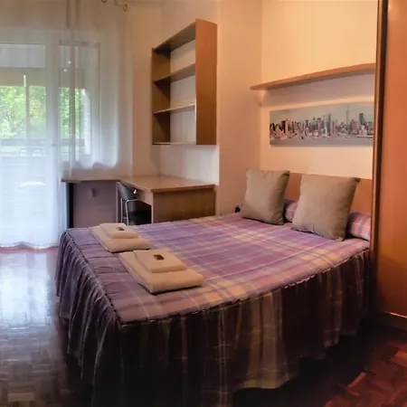 Apartamento Alojamientos Pamplona Apartamentos Pamplona
