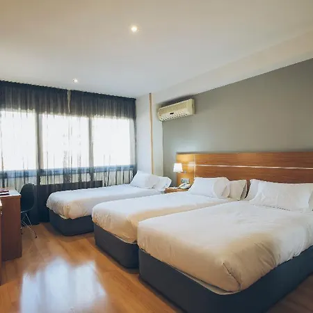Hotel Sancho Ramirez 3*
