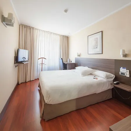 Yoldi Hotel 3*