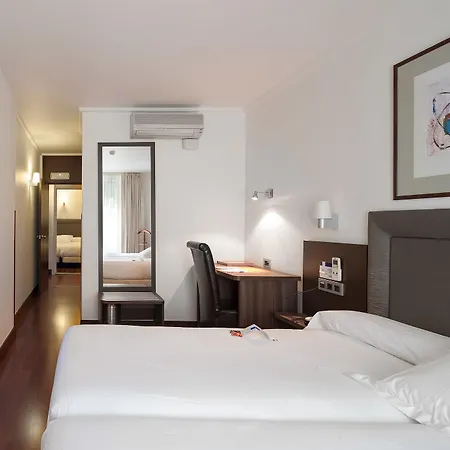 Yoldi Hotel 3*