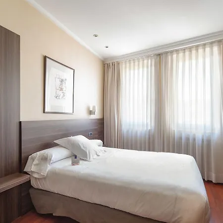 Hotel Yoldi Pamplona