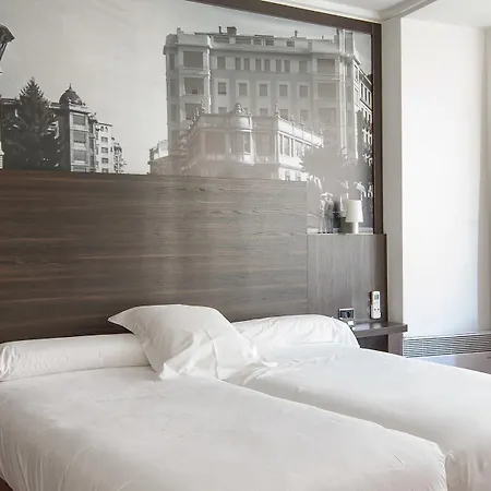 Yoldi 3* Pamplona