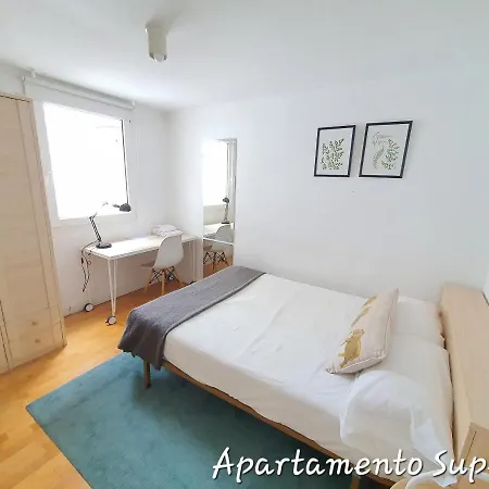 Navas I Apartment