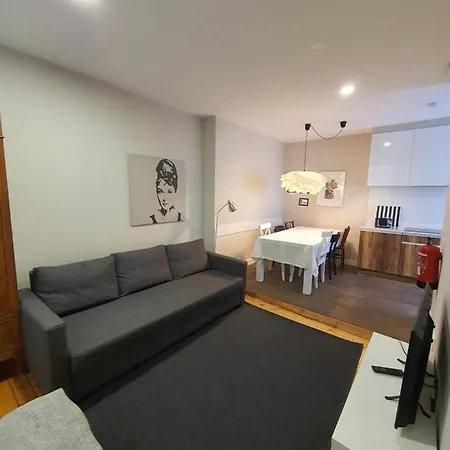 Apartment Navas I *