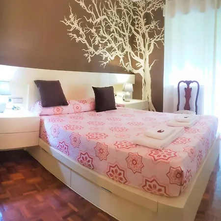 Apartamento Alojamientos Pamplona Apartamentos *