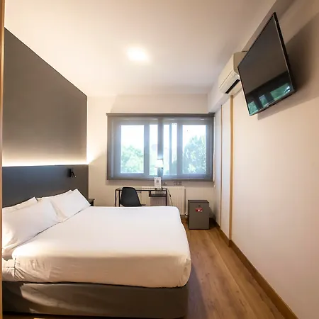Hotel Sancho Ramirez