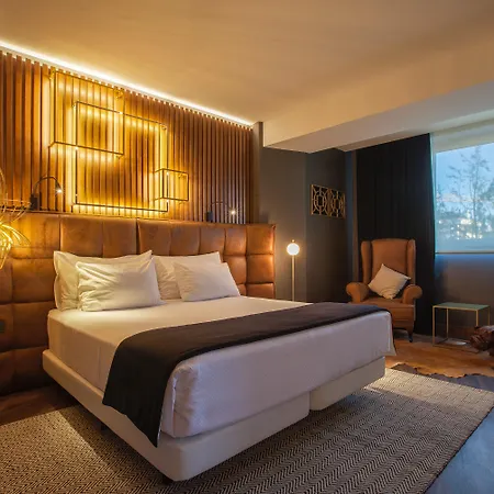 Hotel Tres Reyes 4*