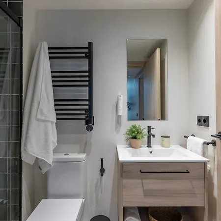 Libere Yamaguchi Apartment