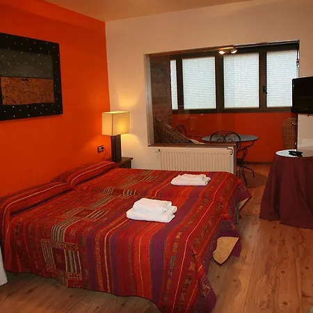 Acella 5*