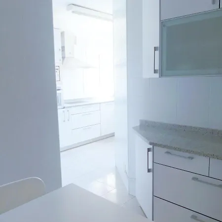 Apartment Luminoso, Funcional Y Amplio En Zona Hospitalaria Pamplona