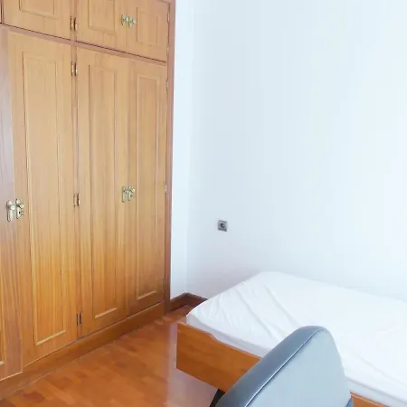 Apartment Luminoso, Funcional Y Amplio En Zona Hospitalaria