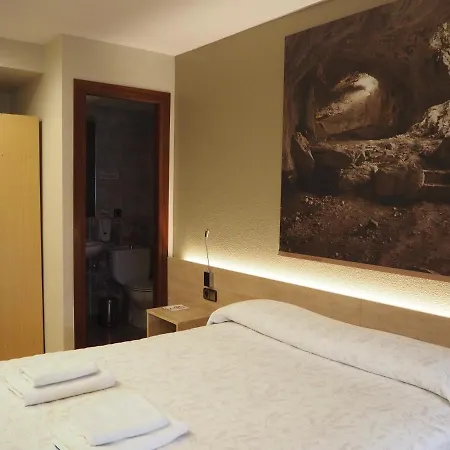 Acella 5* Pamplona