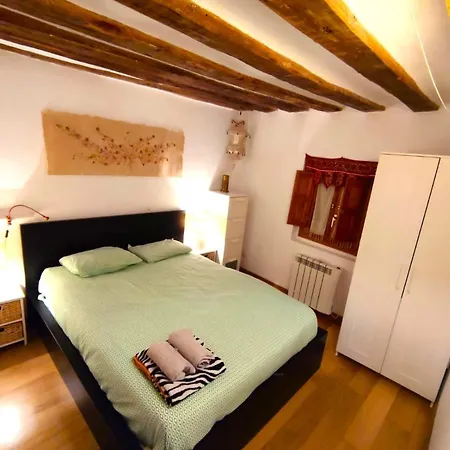 Apartment Atico En La Plaza Del Ayuntamiento