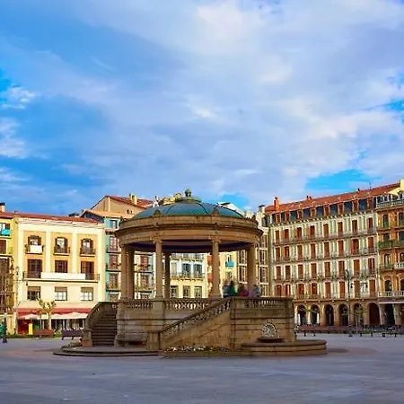 Ciudad Maravilla * Pamplona