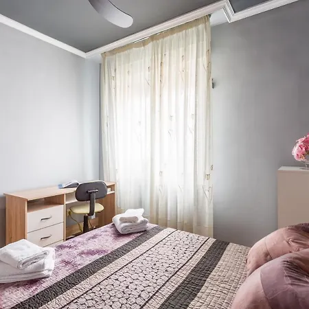 Apartment Miluce Pamplona