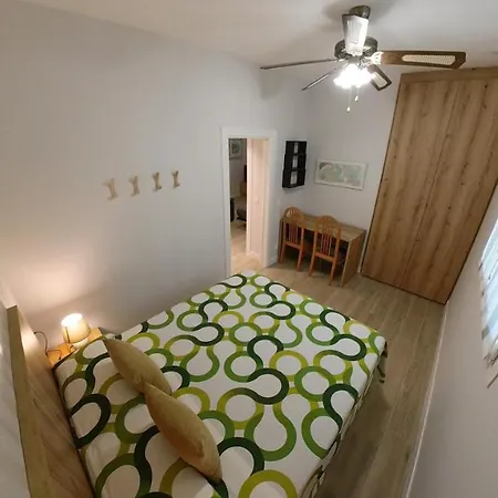 Alojamientos Pamplona Apartamentos *