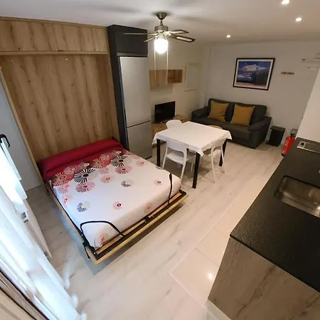 Alojamientos Pamplona Apartamentos *