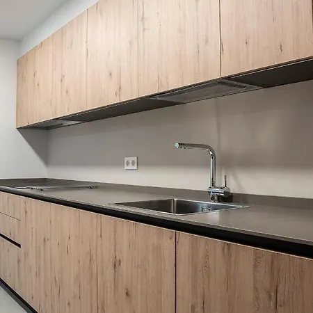 Funcional Y Renovado En Iturrama Pamplona