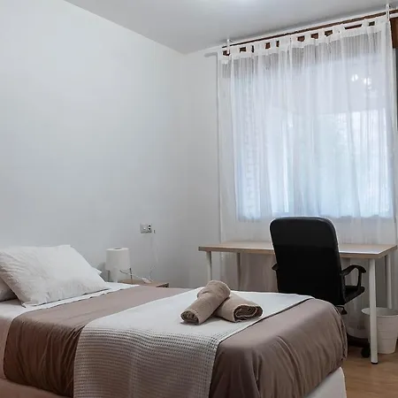 Funcional Y Renovado En Iturrama