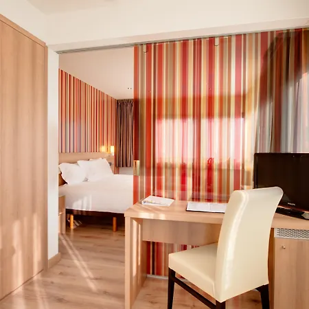 Hotel Maisonnave 4*