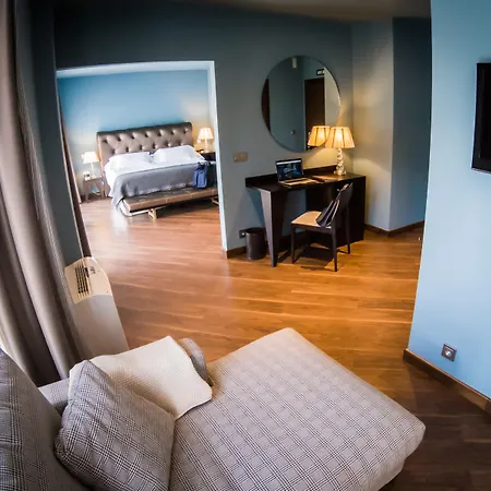 Hotel Catedral 4*