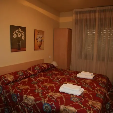 Acella 5*