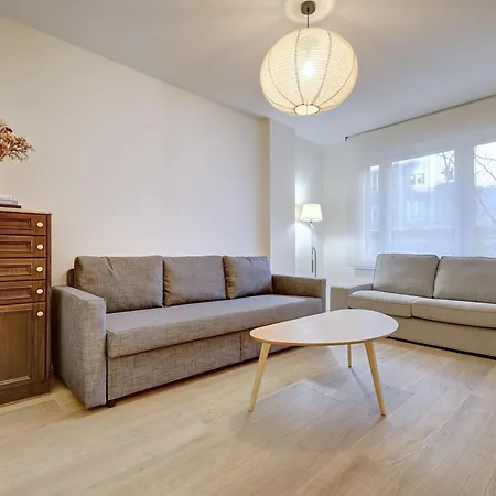 El Conde By Clabao Apartment