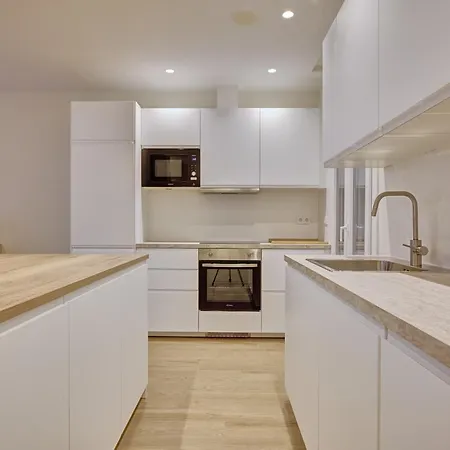 El Conde By Clabao Apartment