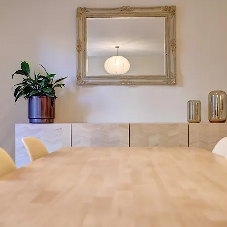 El Conde By Clabao Apartment