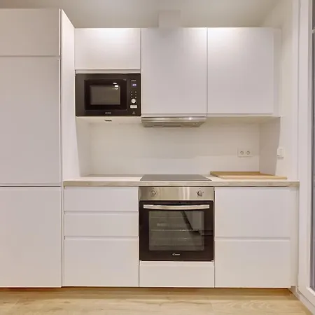 El Conde By Clabao Apartment