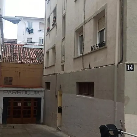 Amandere Pamplona