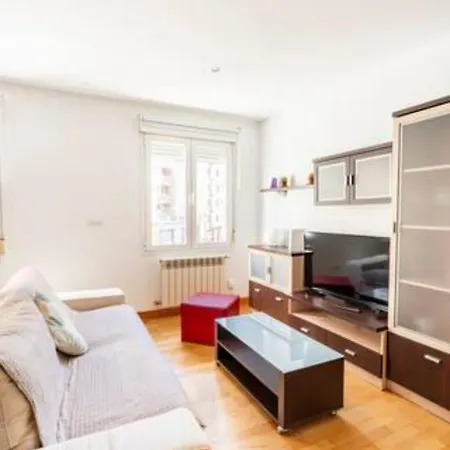 Mui Apartment *