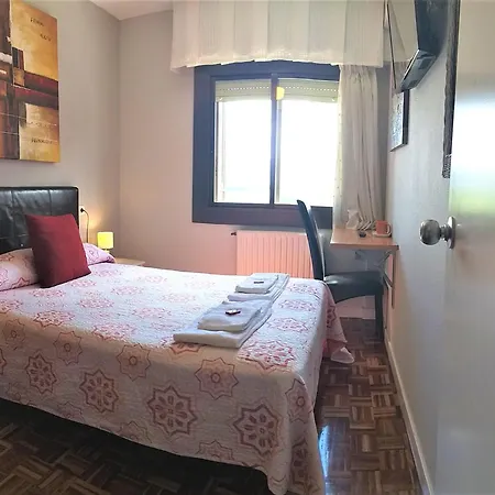 Pamplonabeds Casa de hóspedes 2*