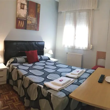 Casa de hóspedes Pamplonabeds 2*