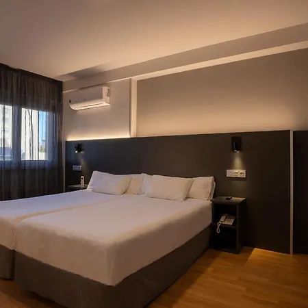 Sancho Ramirez Hotel