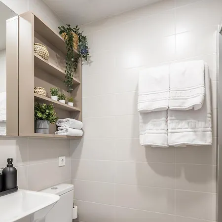 Apartment Amro Residencia De Estudiantes *