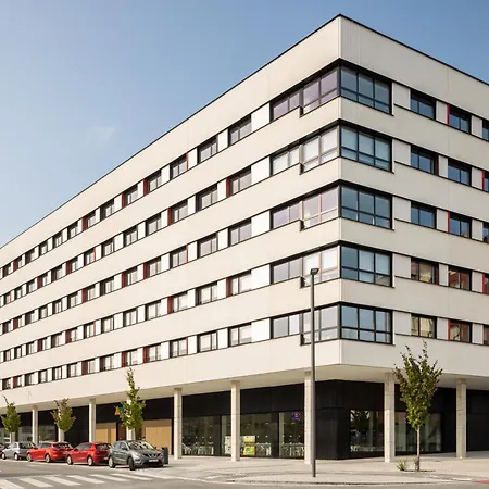Amro Residencia De Estudiantes