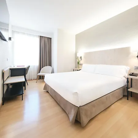 Albret Hotel