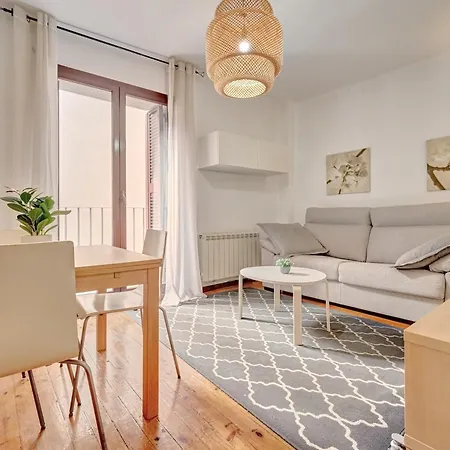 Apartment Jarauta 18 By Clabao Pamplona