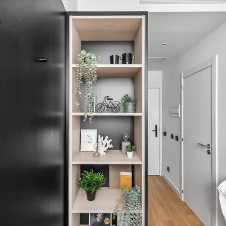 Apartahotel And Coliving