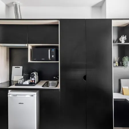 And Coliving Apartahotel