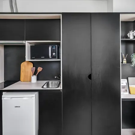 Apartahotel And Coliving
