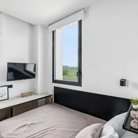 And Coliving Apartahotel