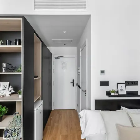 And Coliving Apartahotel *