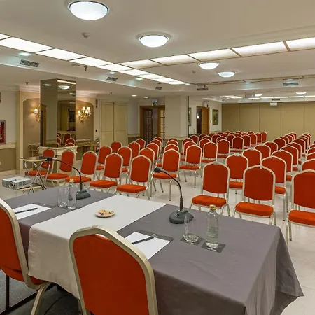 Blanca De Navarra Hotel