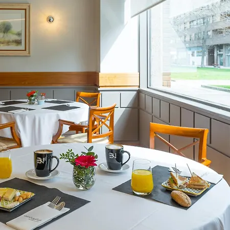Blanca De Navarra Hotel 4*