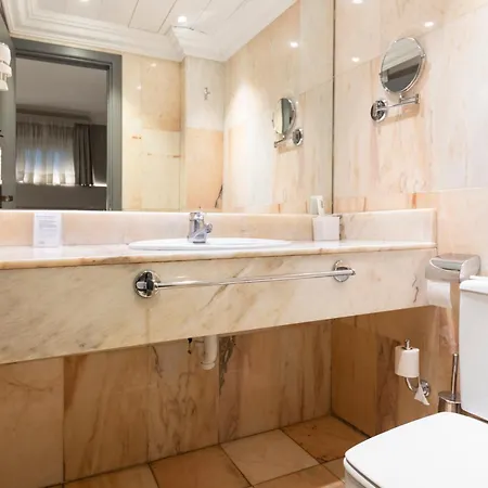Hotel Habitus Europa Pamplona