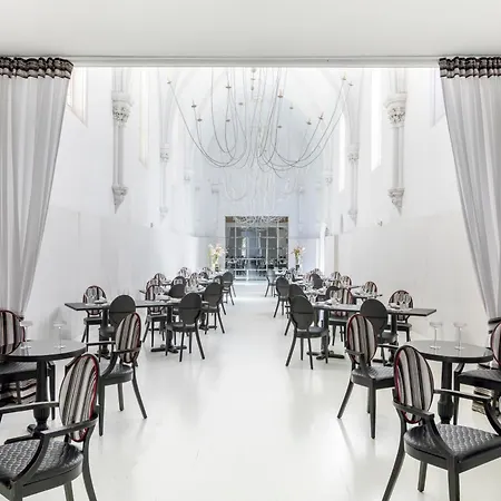 Hotel Catedral 4*