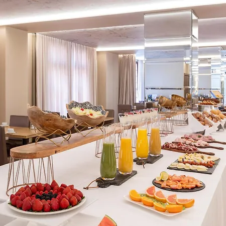 Hotel Catedral 4*